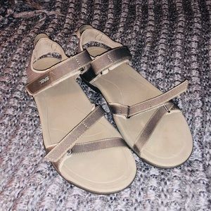 Women’s Teva Verra sandal